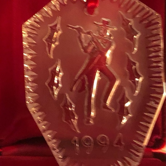 Waterford Crystal  1994 11 Pipers Piping Christmas Ornament 12 days of Christmas - Picture 3 of 11